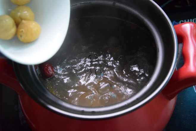 Chestnut Black Chicken Soup recipe