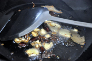 [sichuan] Soy Bean Roasted Pork Trotters recipe