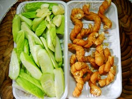 Twisted Loofah Vermicelli Soup recipe