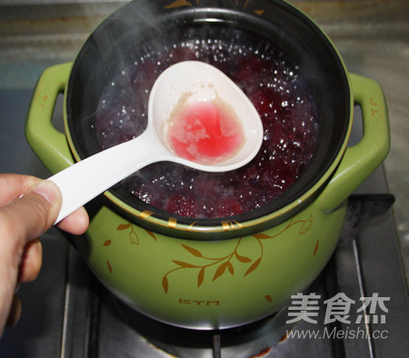 Rock Sugar Bayberry Soup recipe