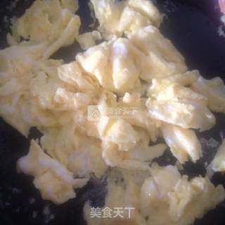 Stir-fry with Garlic Sprouts recipe