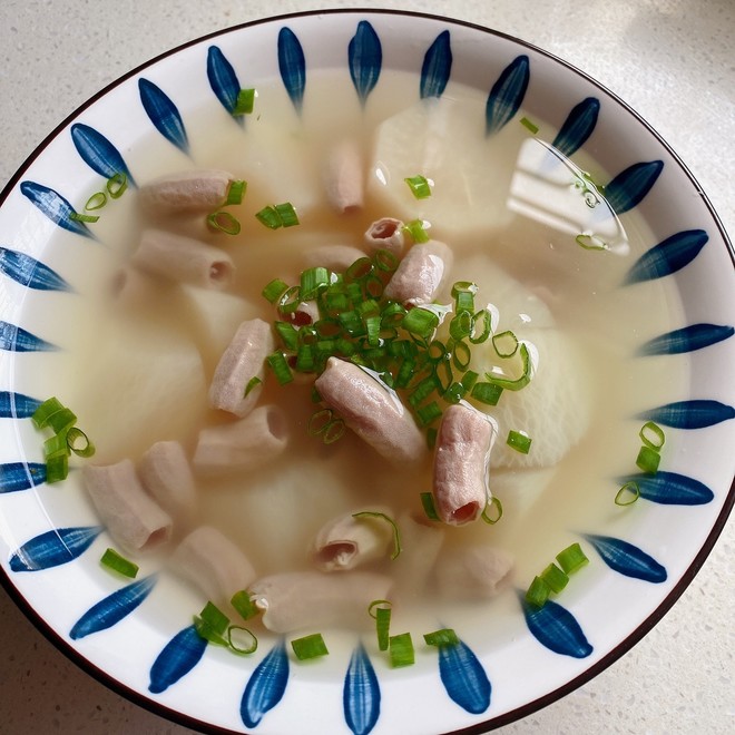Stewed Small Intestine Radish Soup (clearing Heat and Detoxifying Super Suitable for Summer)