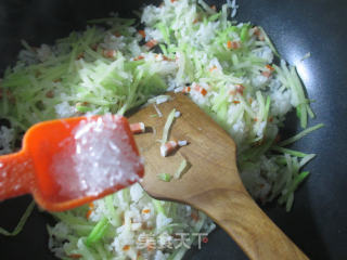 Fried Rice with Shrimp Cake and Green Radish recipe