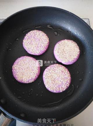 Bean Paste Purple Sweet Potato Glutinous Rice Cake recipe