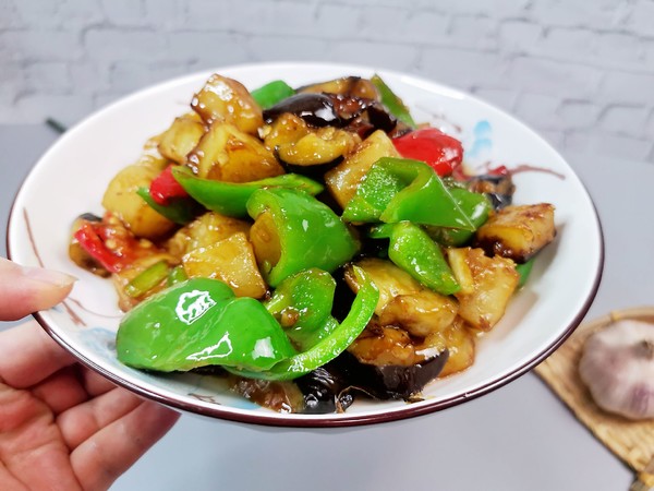 Home-style Stir-fry-three Fresh Vegetables with Less Oil recipe