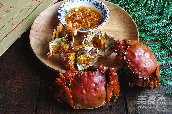 Steamed Crab with Ginger and Scallion Wine recipe