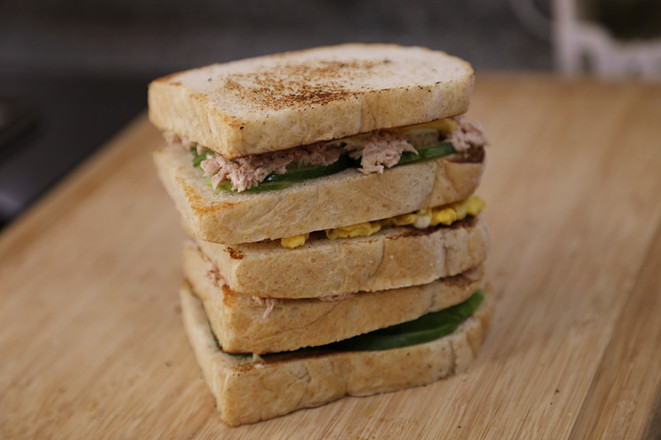 A Must for Healthy Weight Loss with Tuna Sandwiches recipe