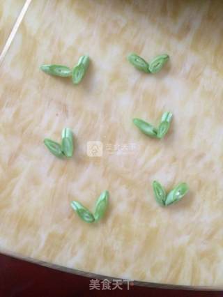 Flower Egg Fried Rice recipe