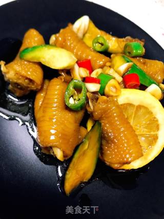 Ecstasy Hot and Sour Chicken Feet recipe