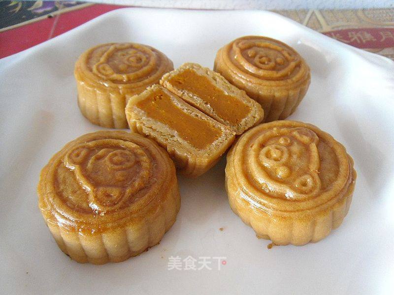 Pumpkin Paste Filling Mooncakes recipe