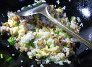 Sweet and Not Spicy Fried Rice with Egg recipe