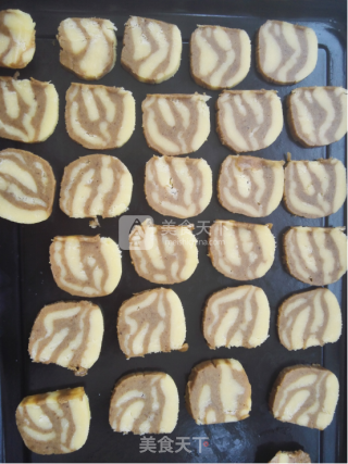 Half Sugar Bitter Coffee Cookies-winners of Lezhong Colorful Summer Baking Competition recipe