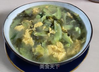 Cucumber Seaweed Egg Soup recipe