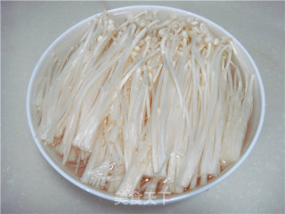 Dried Tofu Mixed with Enoki Mushrooms recipe