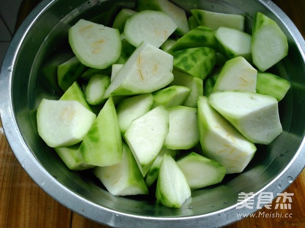 Bamboo Sheng Loofah Soup recipe