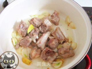 Coke Ribs with Roast Potatoes recipe
