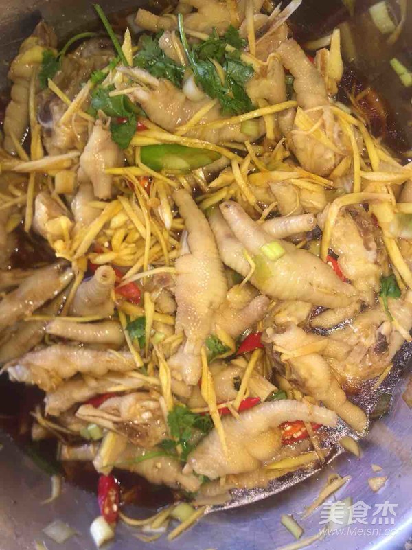 Cold Chicken Feet recipe