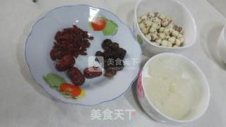 Rock Sugar Lotus Seed Sweet Soup recipe