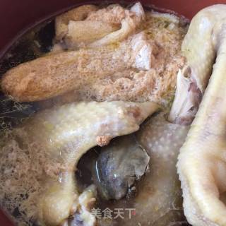 "good Soup for Runzao" Ganoderma, Bamboo Fungus and Rooster Soup recipe