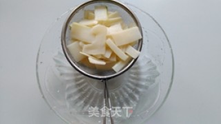 Stir-fried Bacon with Green Garlic and Bamboo Shoots recipe