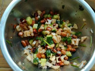 Peanut and Cucumber Dressing with Lotus Root recipe