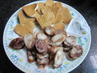 Cold Cuts with Sausage and Bean Slices recipe