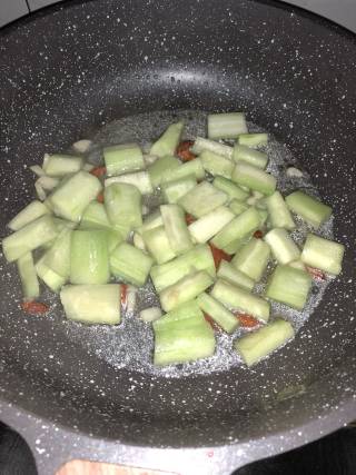 Loofah Scrambled Eggs recipe