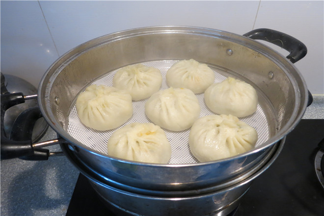 Steamed Noodles with Carotene Buns recipe