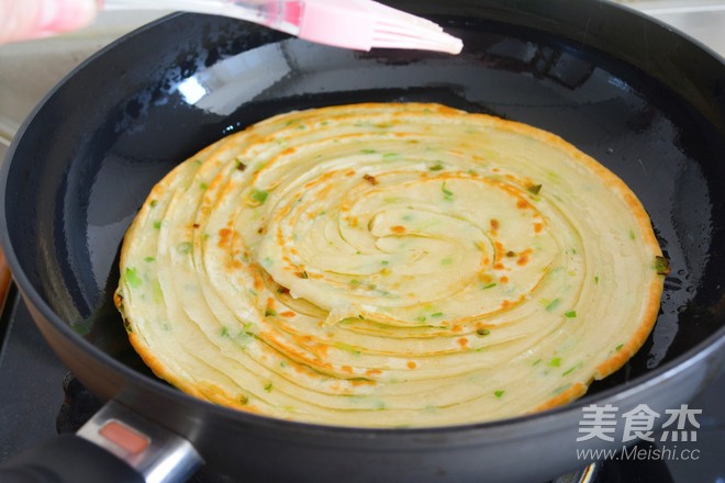 Scallion Pancakes with Crispy Outside and Tender Inside (super Detailed) recipe