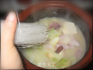 Cabbage Squid Tofu Pot recipe