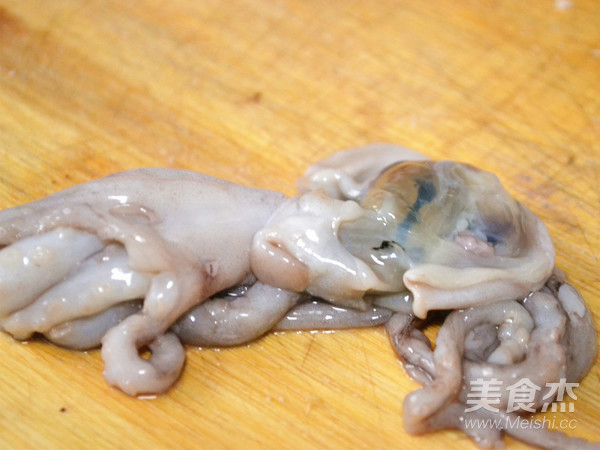 The Ultimate Collision of Sea and Land-octopus Roasted Meat recipe