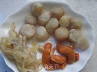 Stir-fried Fresh Scallops with Celery recipe