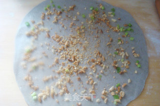 [a Beautiful Day Starts with A Healthy Breakfast] Coarse Grain Hot Noodle Rolls + Millet Egg Porridge recipe