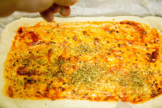 Sea and Land Fresh Pizza-winners of Lezhong Colorful Summer Baking Competition recipe