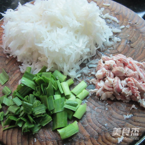 Garlic Shredded Radish recipe