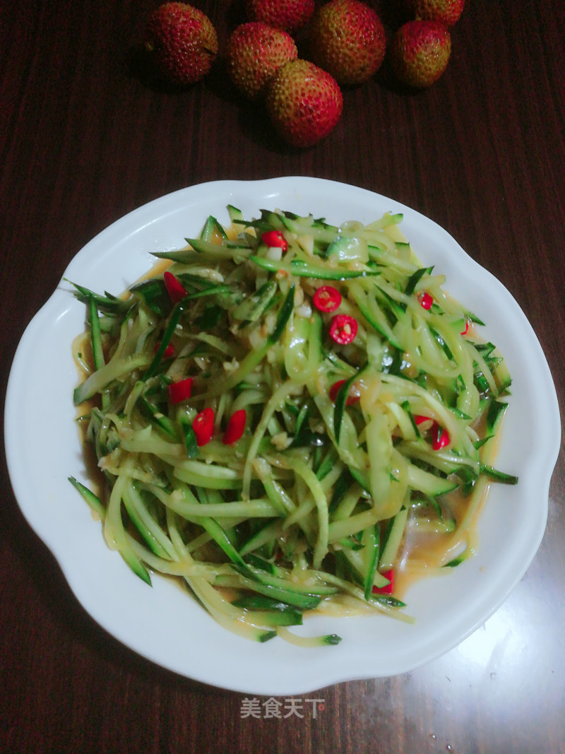 Refreshing Cucumber Shreds recipe