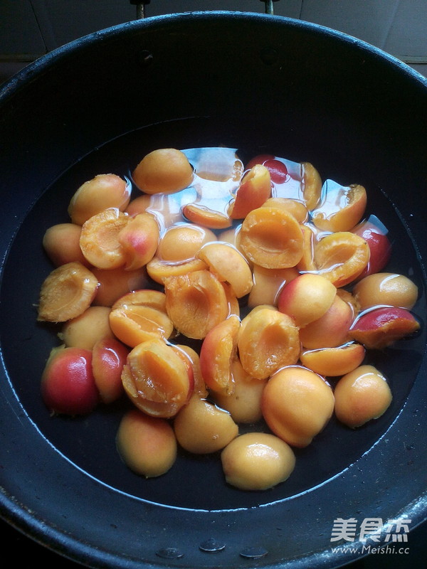 Apricot in Syrup recipe