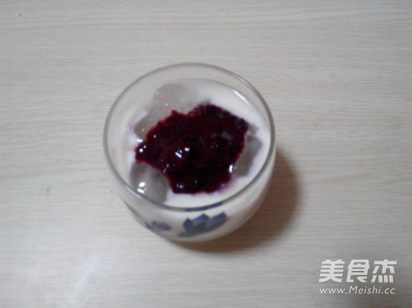 Iced Blueberry Yogurt recipe