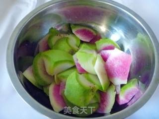 [yiru's Private Room Refreshing Cold Dishes] Simple and Cheap Dishes to Go with Wine---spicy Mixed Radish Skins recipe