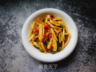 Stir-fried Noodles with Rice White recipe