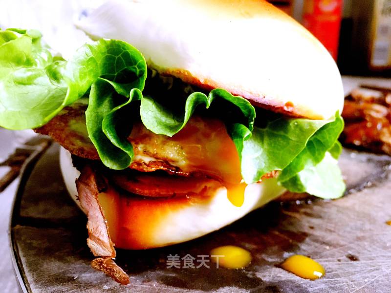 Braised Beef Burger recipe