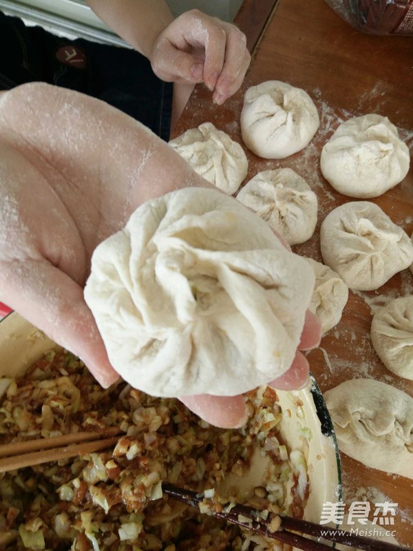 Cabbage Meat Bun recipe