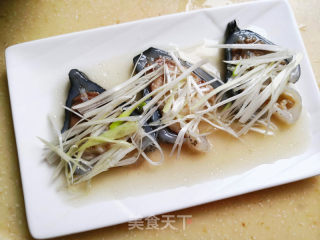 Scallion Oil Sea Cucumber Spot recipe