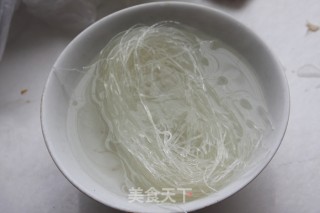 Twenty Minutes to Make Delicious---meatball Vermicelli Pot recipe