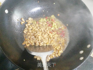 After The Holiday Appetizer, Go with Rice to Relieve Greasy Dishes-fried Sour Cowpea with Diced Meat recipe