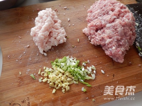 Meat Ball with Soy Sauce recipe