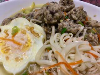 Seafood Meatball Noodle recipe