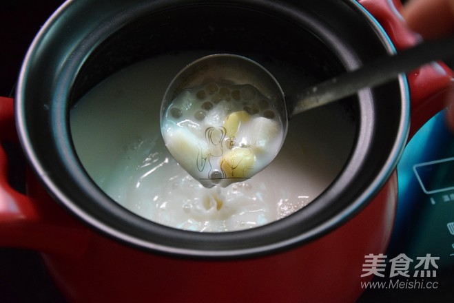 Lotus Seed Milk Sago Syrup recipe