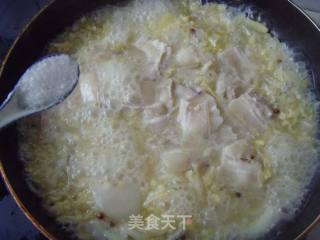 Sour and Refreshing Appetizer---sauerkraut Boiled White Meat recipe