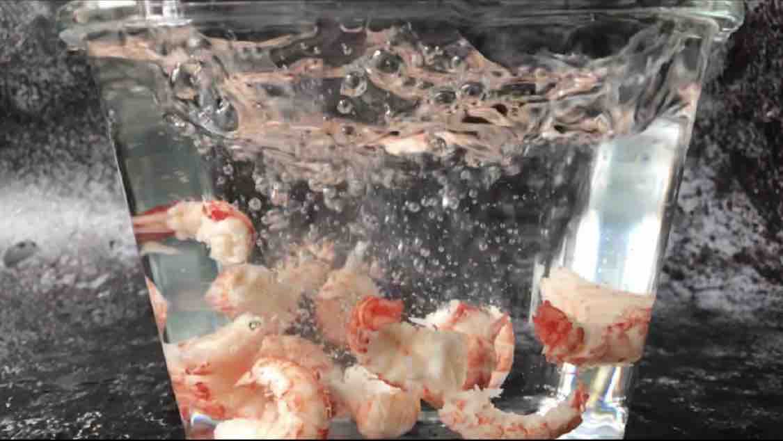 Crayfish Mixed Instant Noodles recipe
